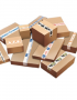 Bedrukte tape op dozen